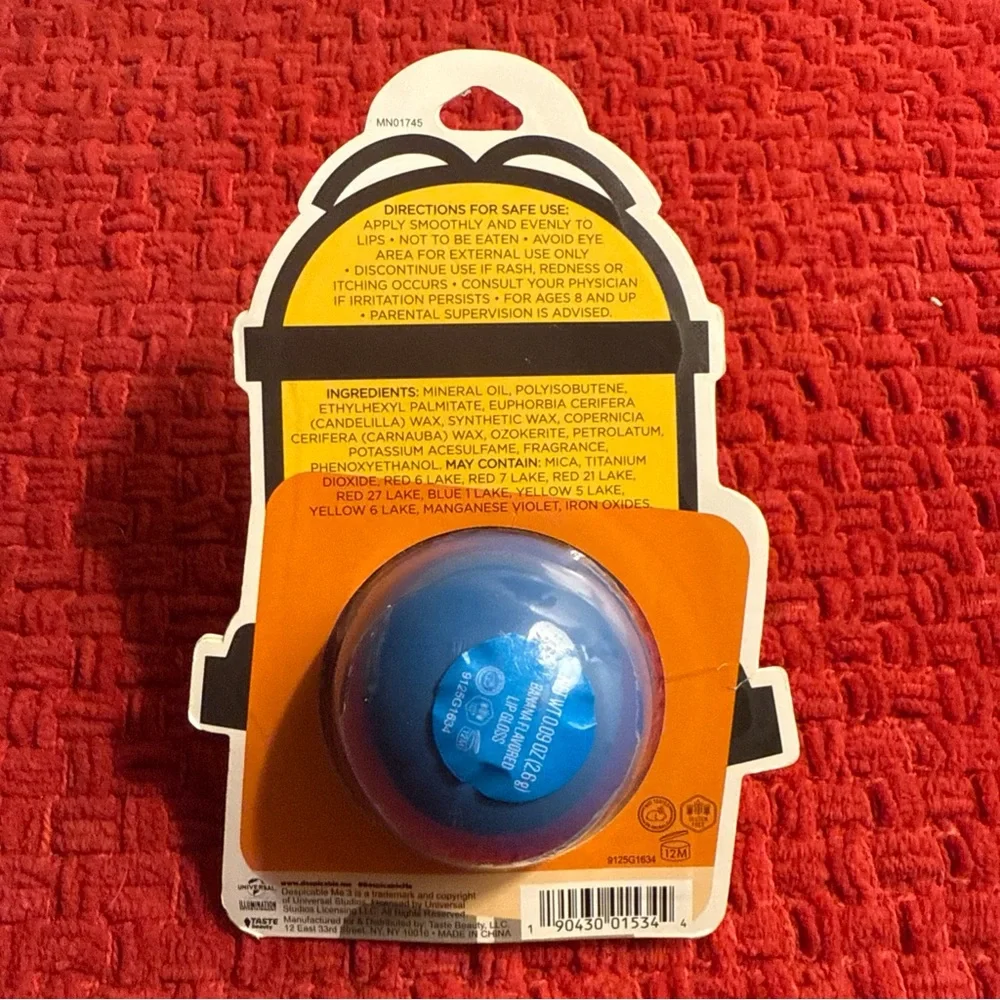 🍌🍌 Despicable Me Minion, Banana Flavored Lip Gloss, Squeeze Ball 🍌🍌